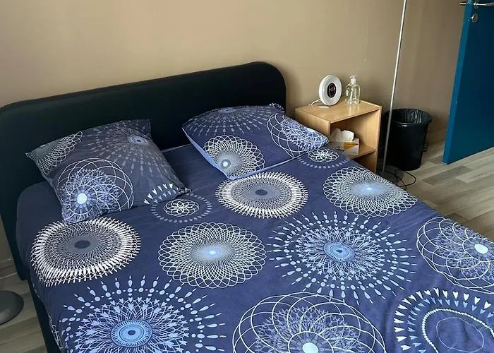 Rez-de-jardin Classe 2 Etoiles Avec Parking, Calme Assure Lempdes